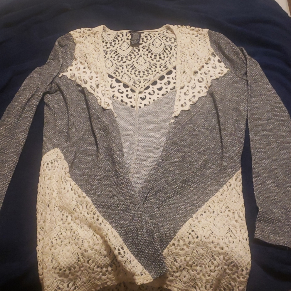 Rue 21 long sleeve cardigan size medium